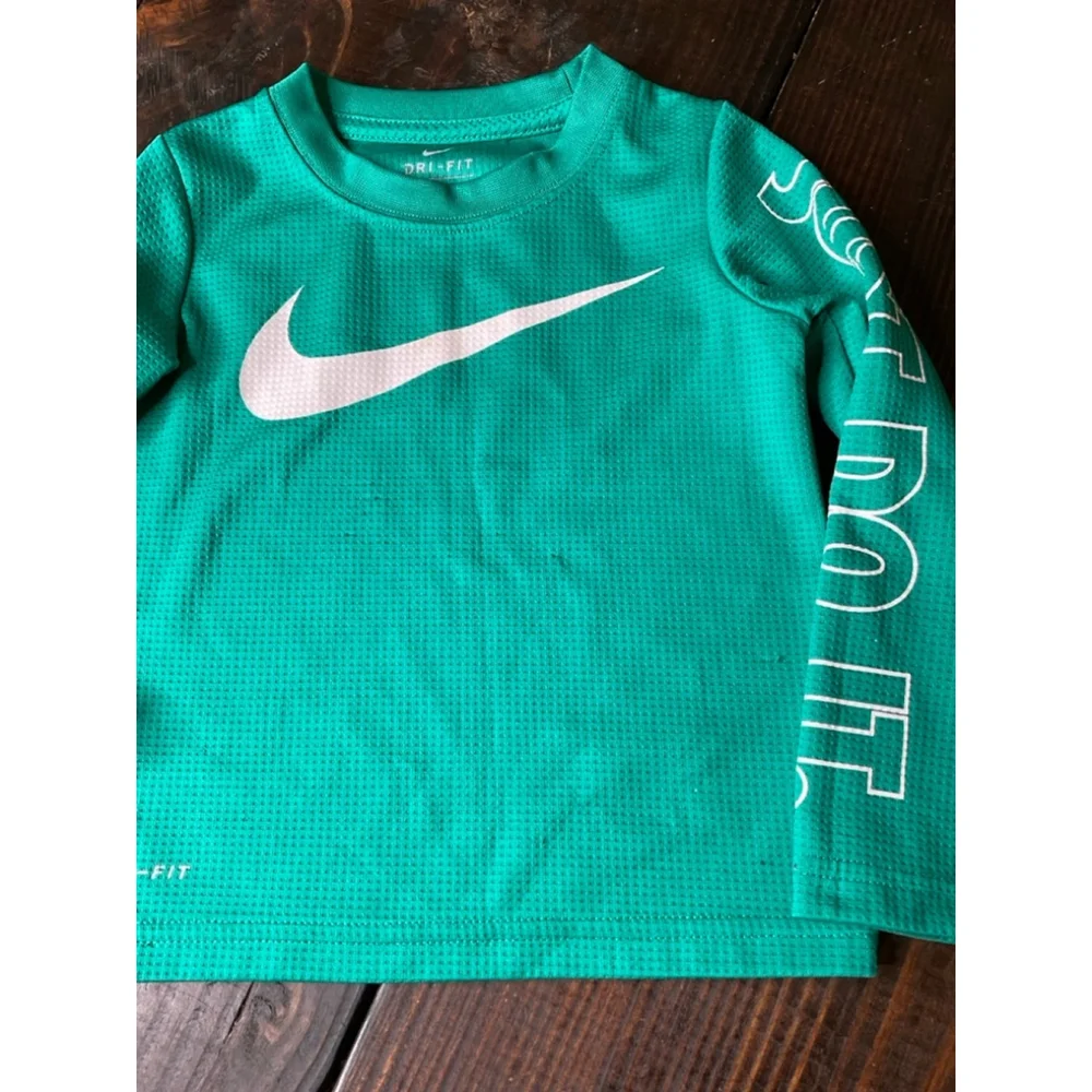 2T Nike Boy Winter Bundle with Jacket long sleeves and pants